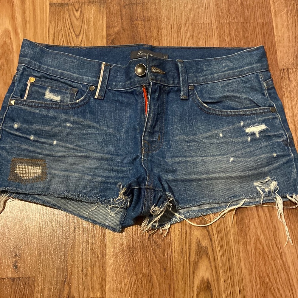 Level 99 Low-Mid Rise Denim Shorts, Size 26